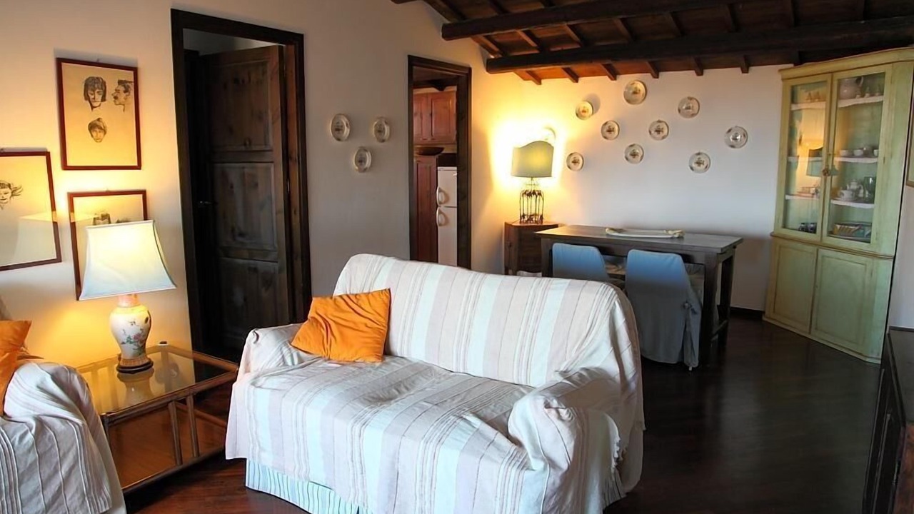 Photo of Livingroom in Old Town