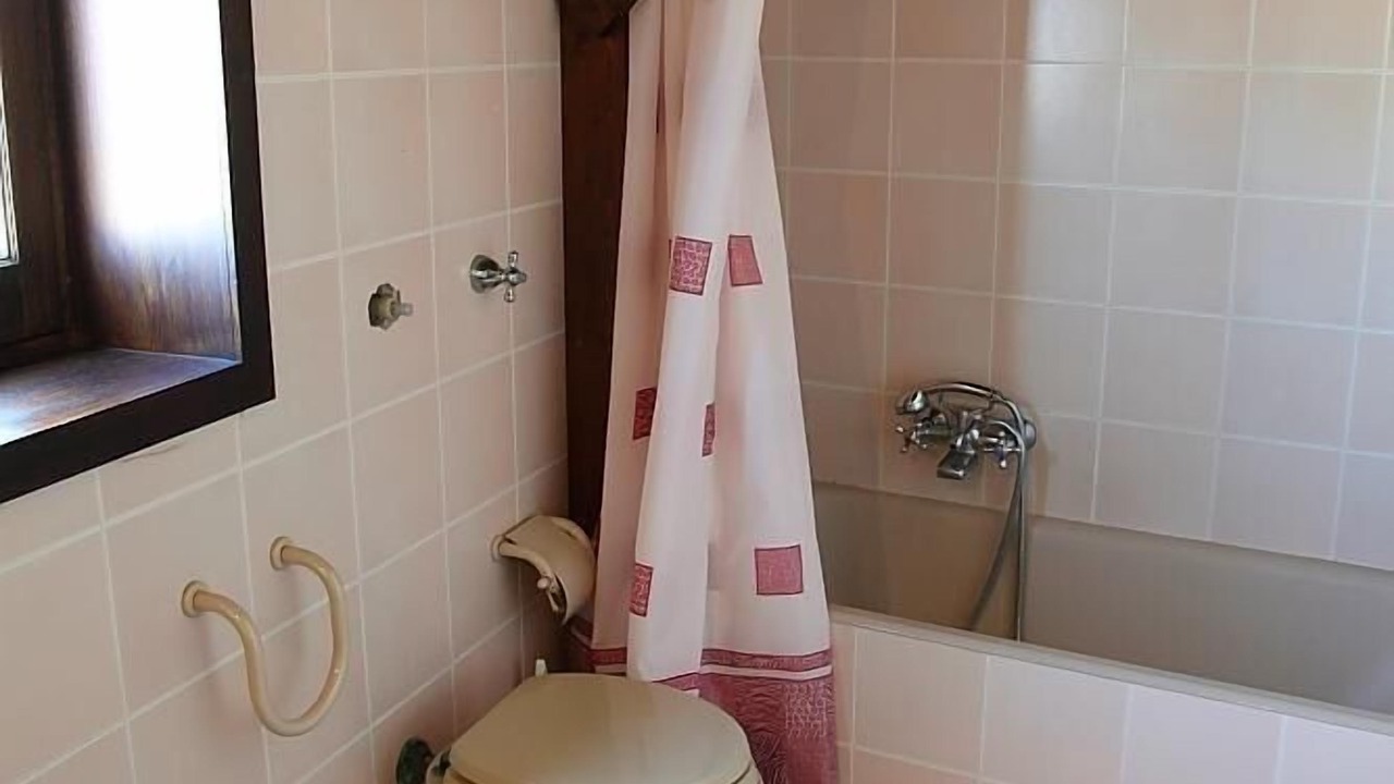 Photo of Bathroom in Old Town