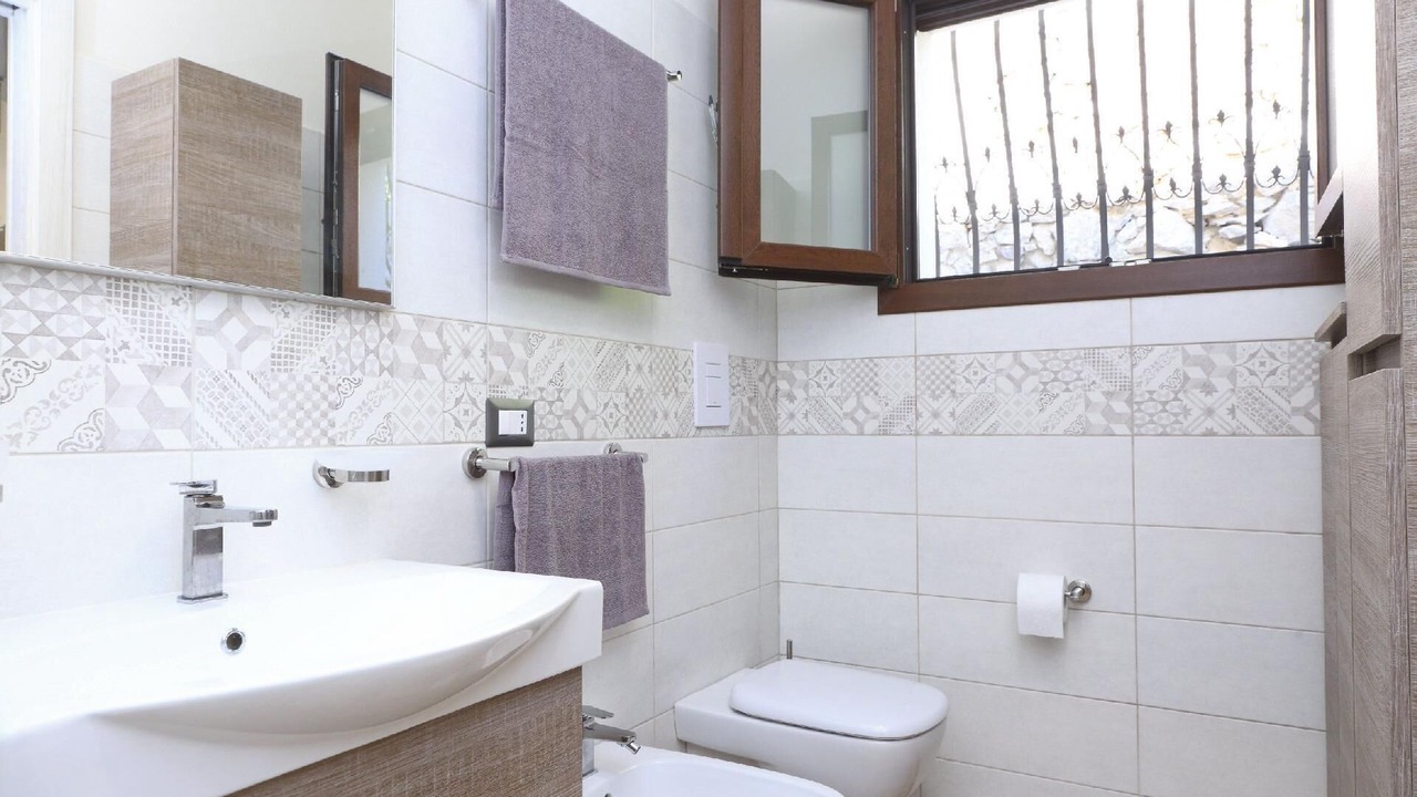 Photo of Bathroom in Old Town