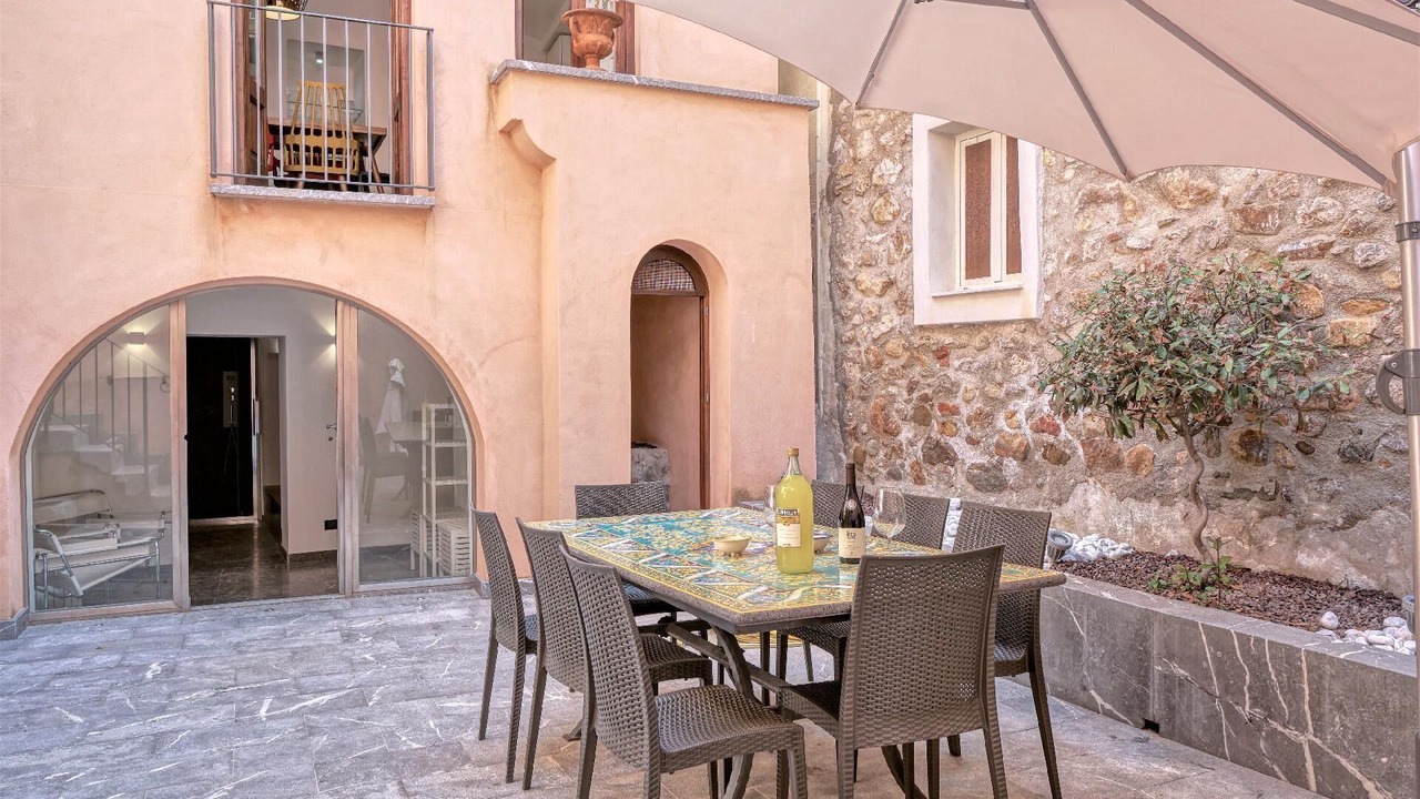 Photo of Outdoor in Old Town