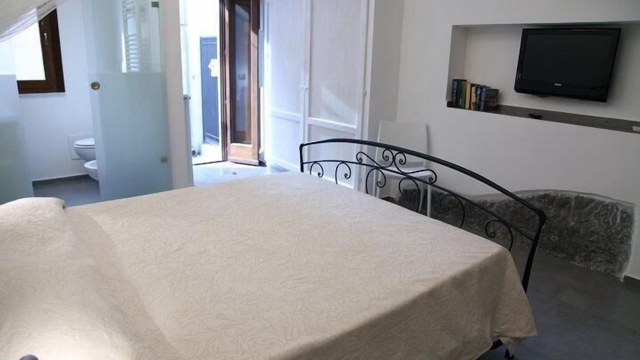 Photo of Bedroom in Old Town