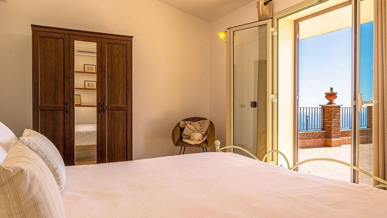Photo of Bedroom in Castelmola