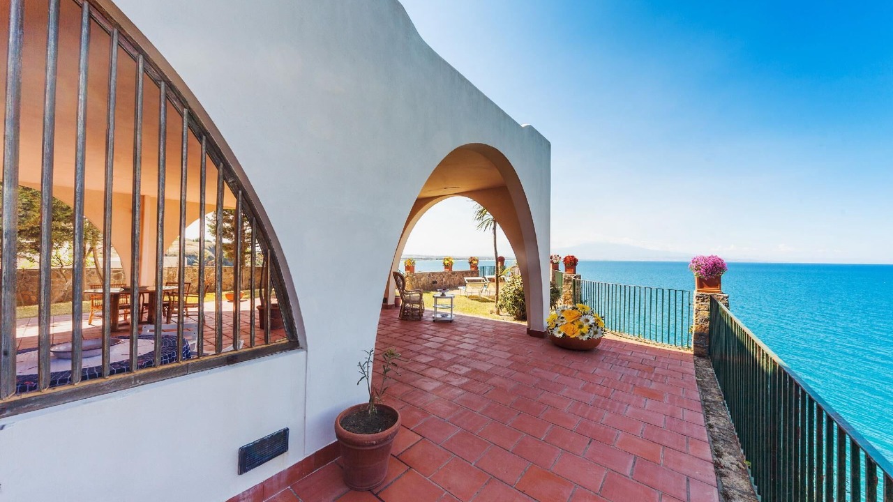 Photo of Patio Balcony in Costa Saracena-Castelluccio