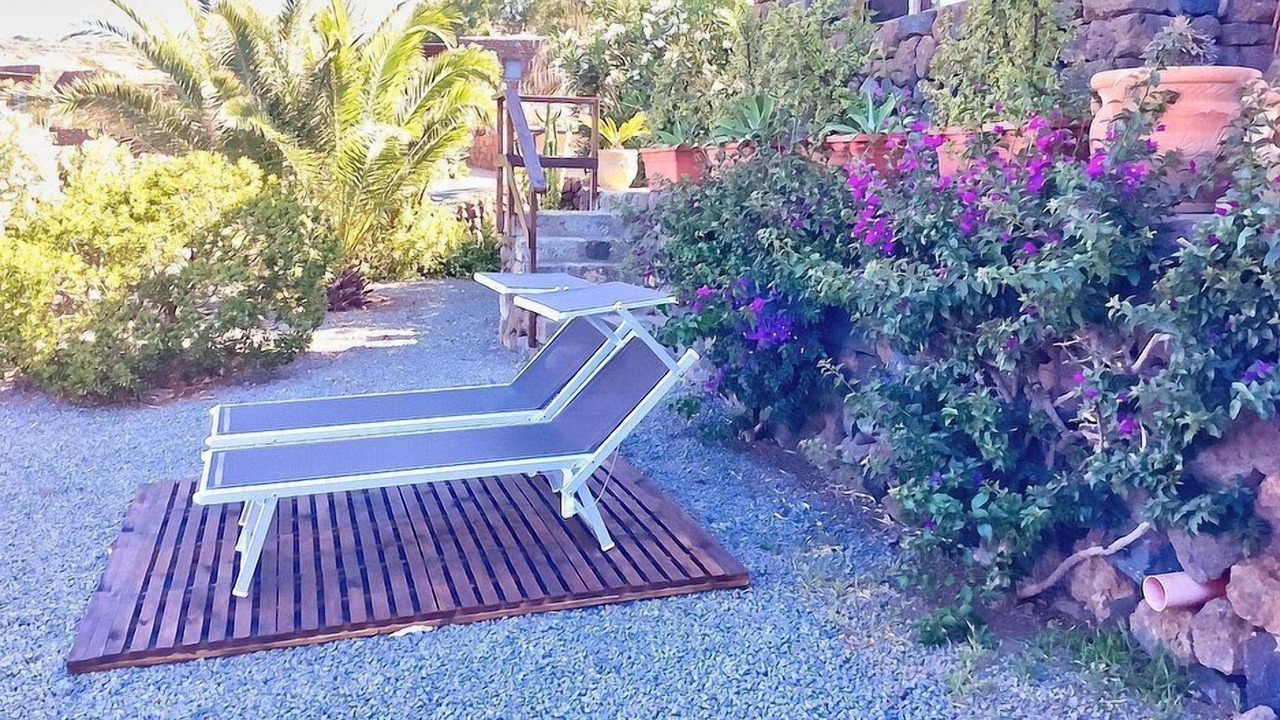 Photo of Patio Balcony in Pantelleria