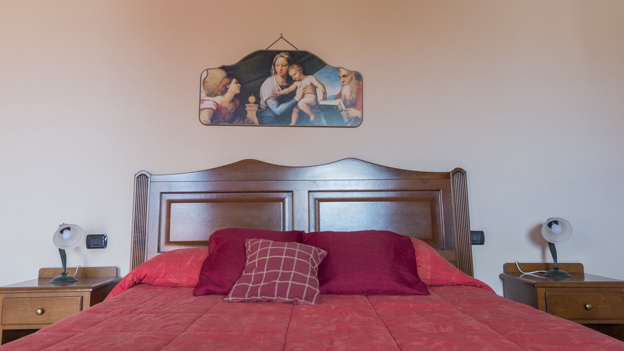 Photo of Bedroom in Maeggio