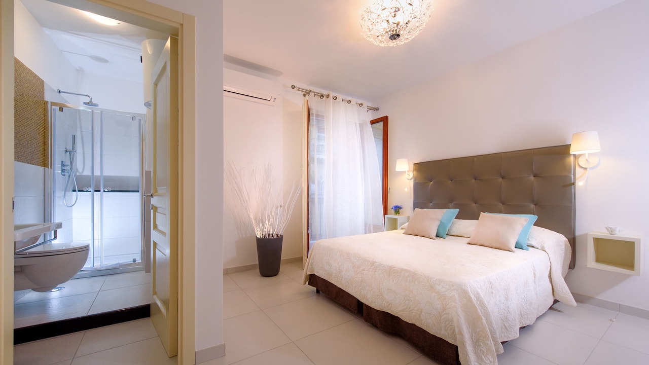Photo of Bedroom in Minori