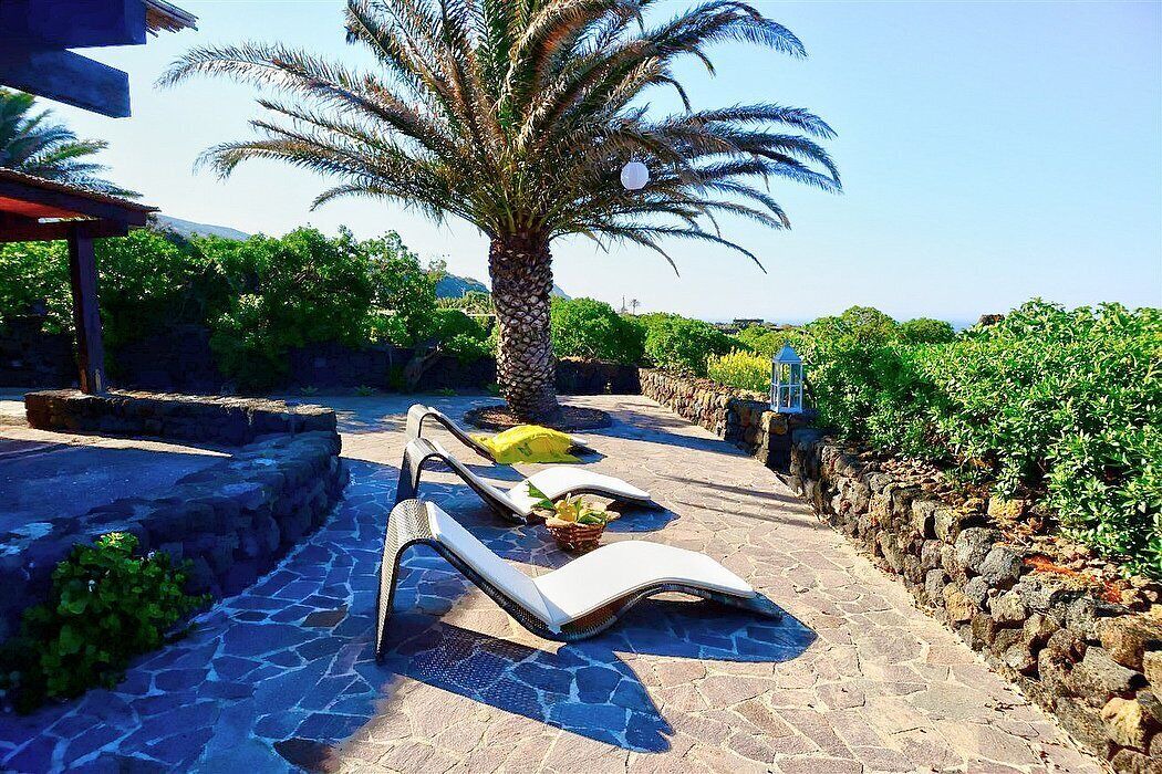 Photo of Patio Balcony in Pantelleria