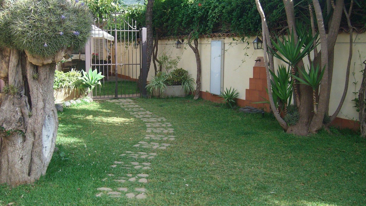 Photo of Outdoor in Archi