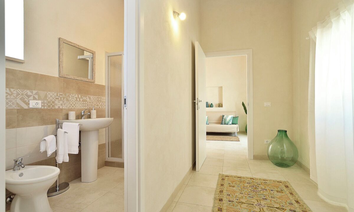 Photo of Bathroom in Noto