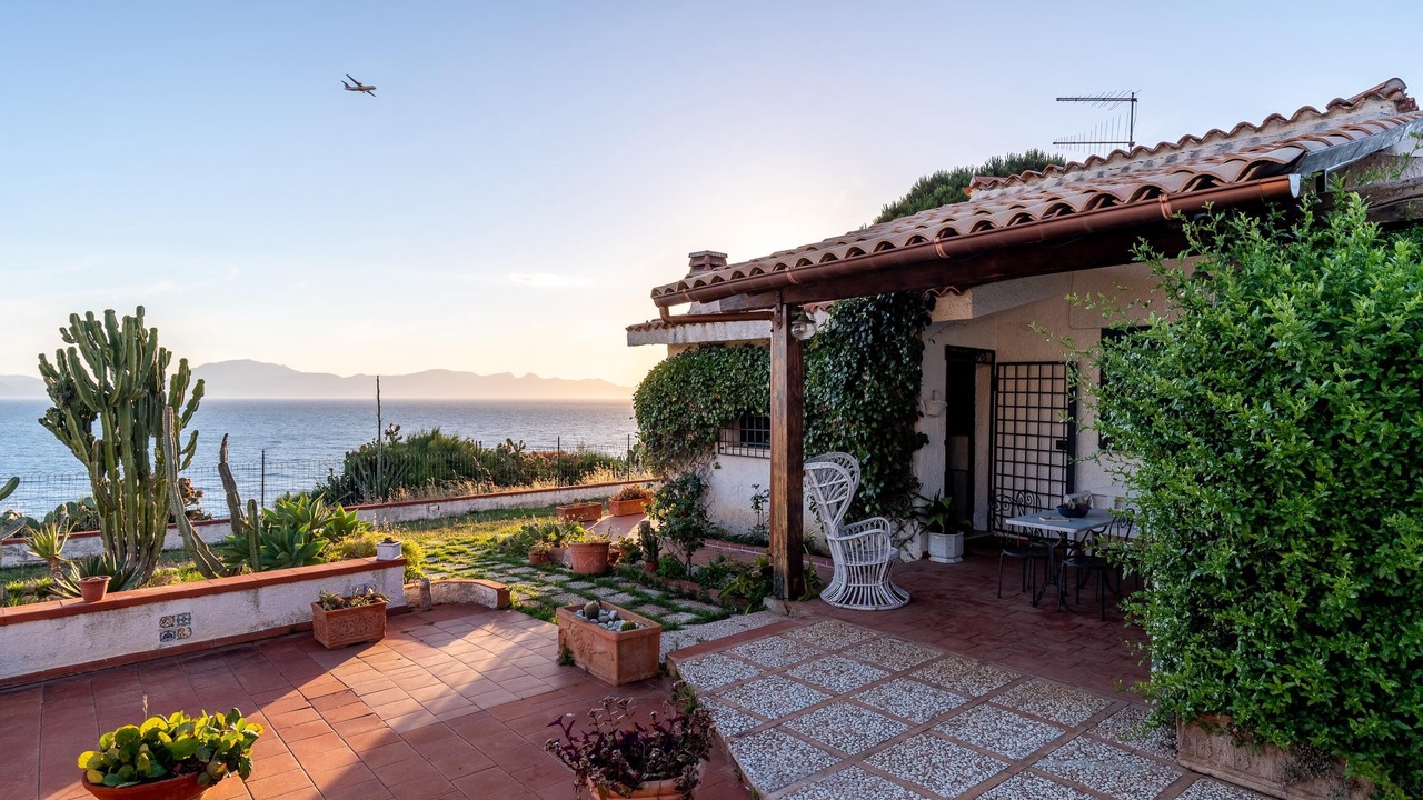 Photo of Patio Balcony in Terrasini