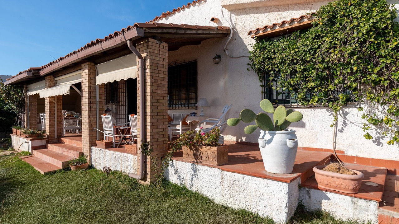 Photo of Patio Balcony in Terrasini