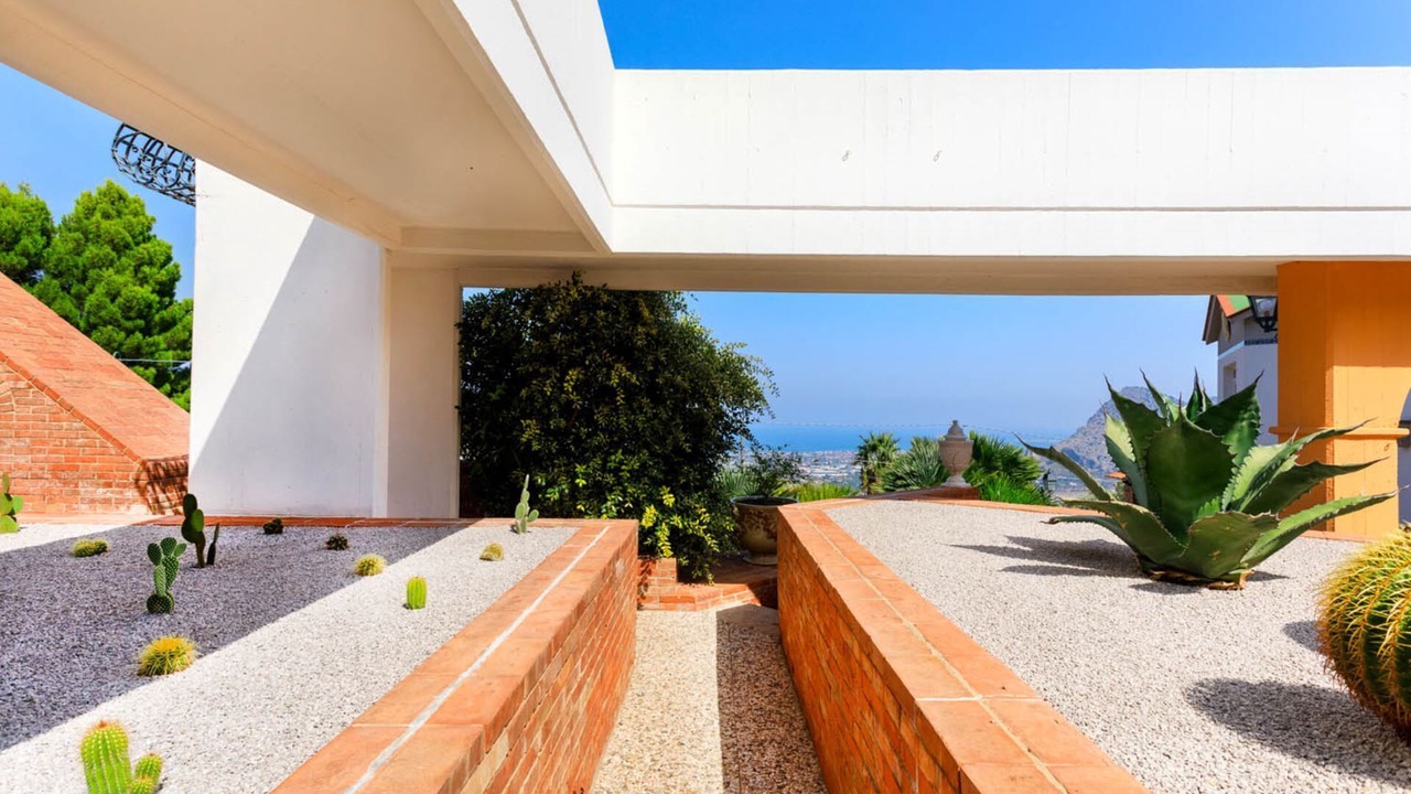 Photo of Outdoor in Carini