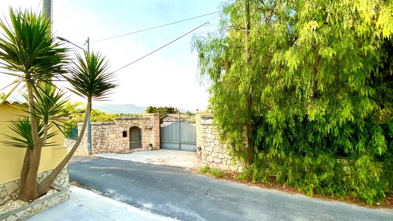 Photo of Outdoor in Gallina