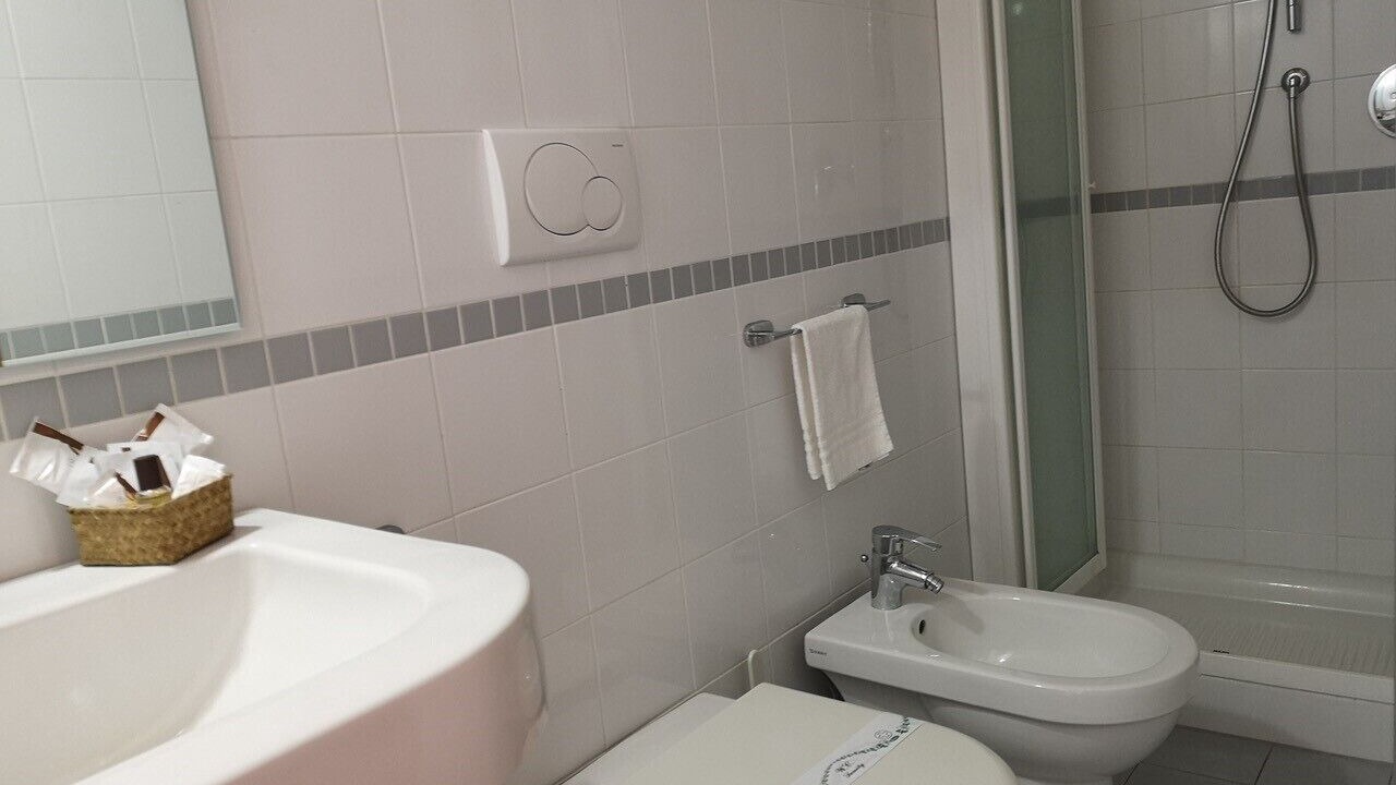 Photo of Bathroom in Syracuse