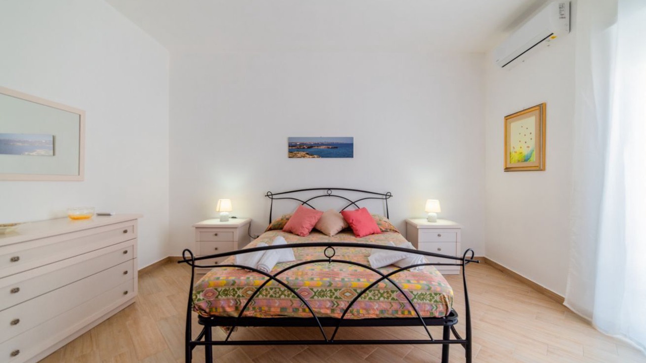 Photo of Bedroom in Syracuse