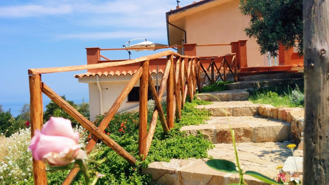 Photo of Outdoor in Tusa