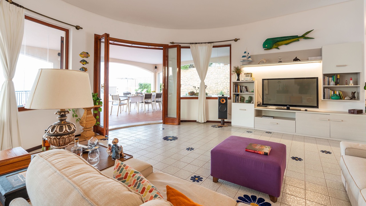 Photo of Livingroom in Costa Saracena-Castelluccio