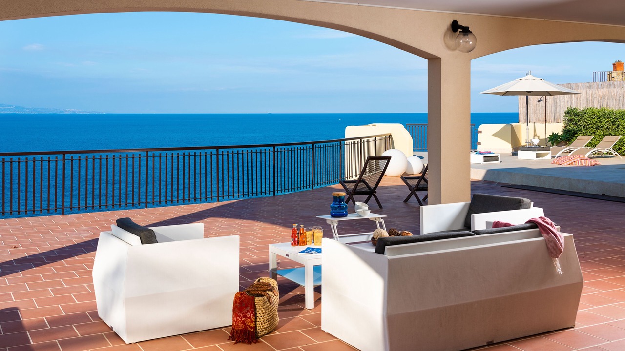 Photo of Patio Balcony in Costa Saracena-Castelluccio