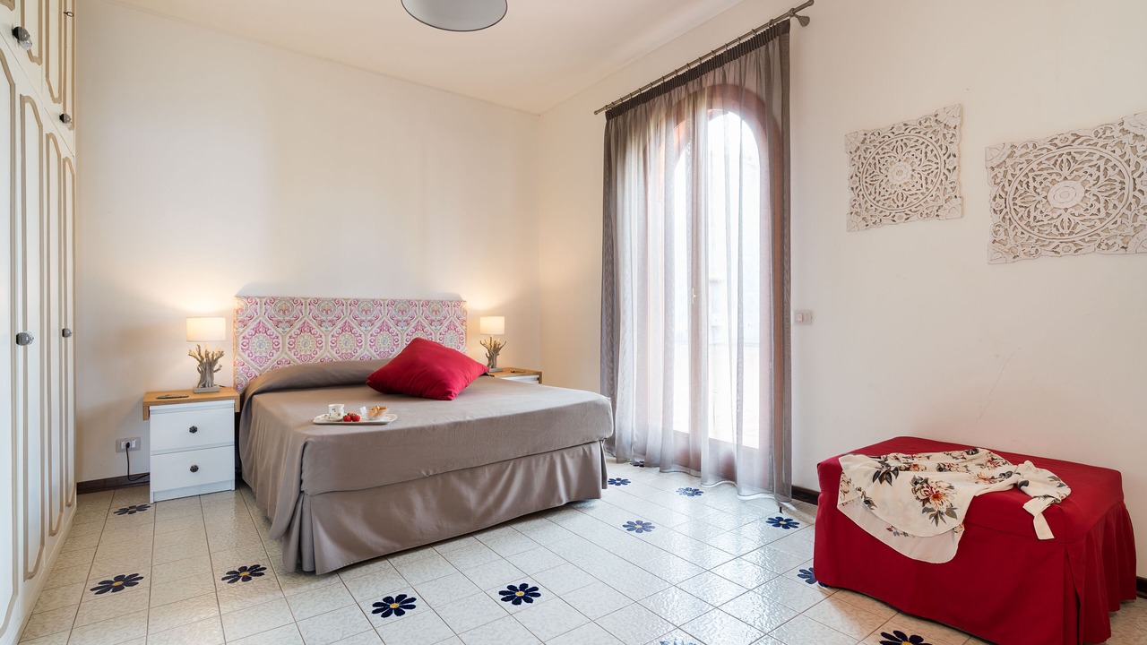 Photo of Bedroom in Costa Saracena-Castelluccio