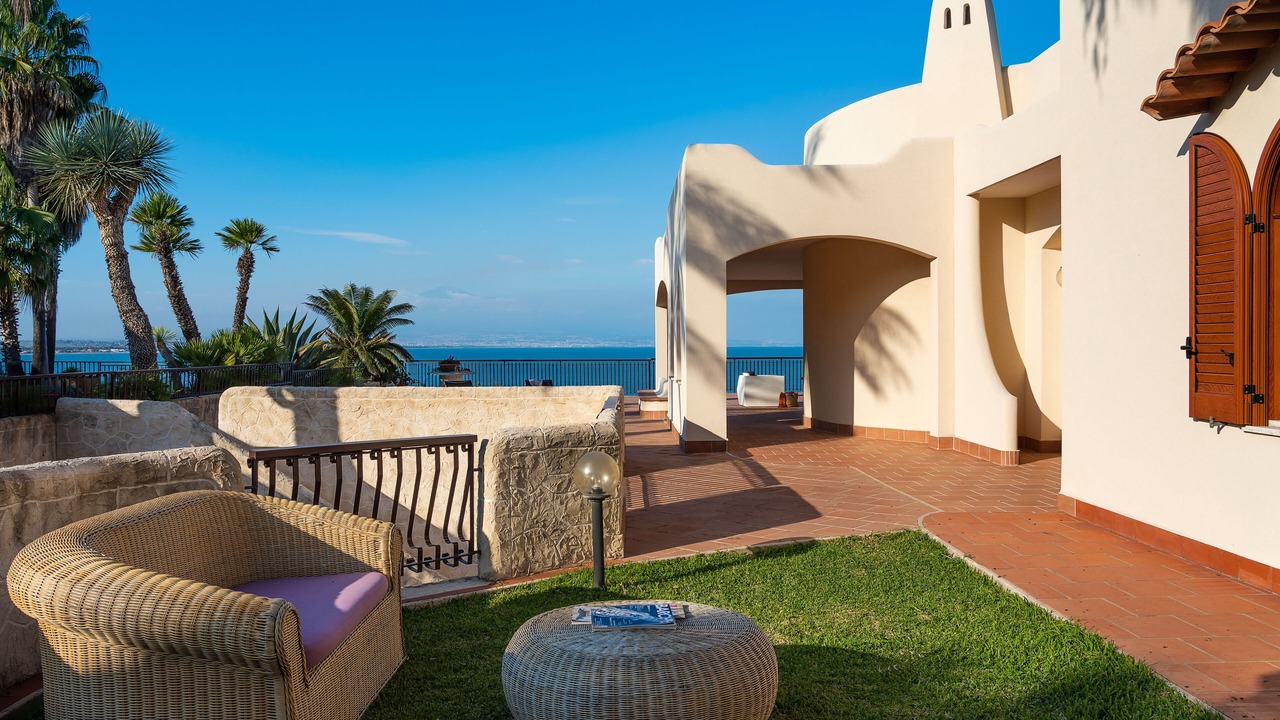 Photo of Patio Balcony in Costa Saracena-Castelluccio