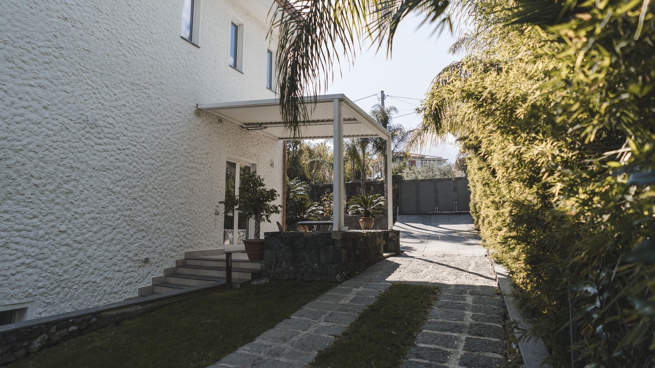 Photo of Patio Balcony in Aci Catena