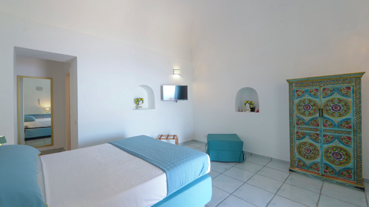 Photo of Bedroom in Montepertuso