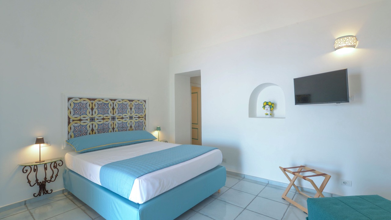 Photo of Bedroom in Montepertuso
