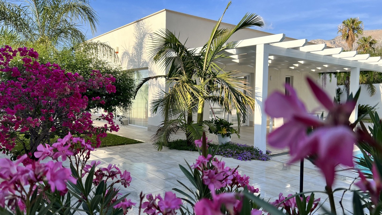 Photo of Outdoor in Terrasini
