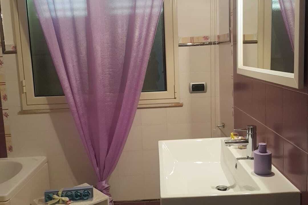 Photo of Bathroom in Floridia