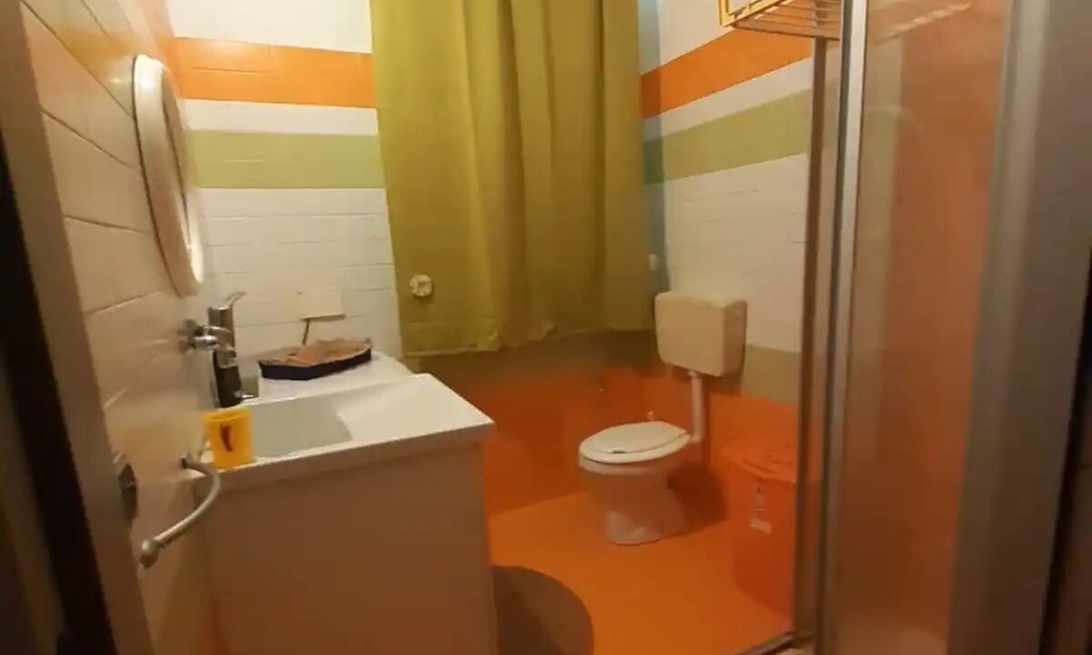 Photo of Bathroom in Floridia