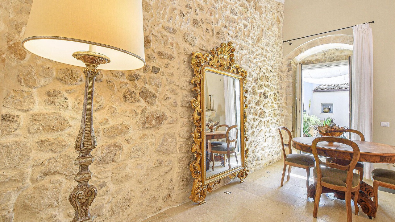 Photo of Bedroom in Palazzolo Acreide Historic Centre