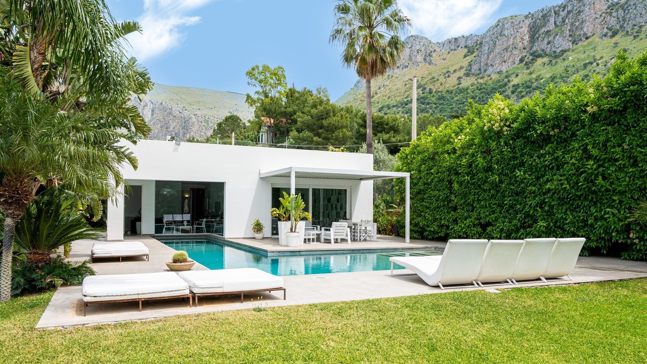 Photo of Outdoor in Terrasini