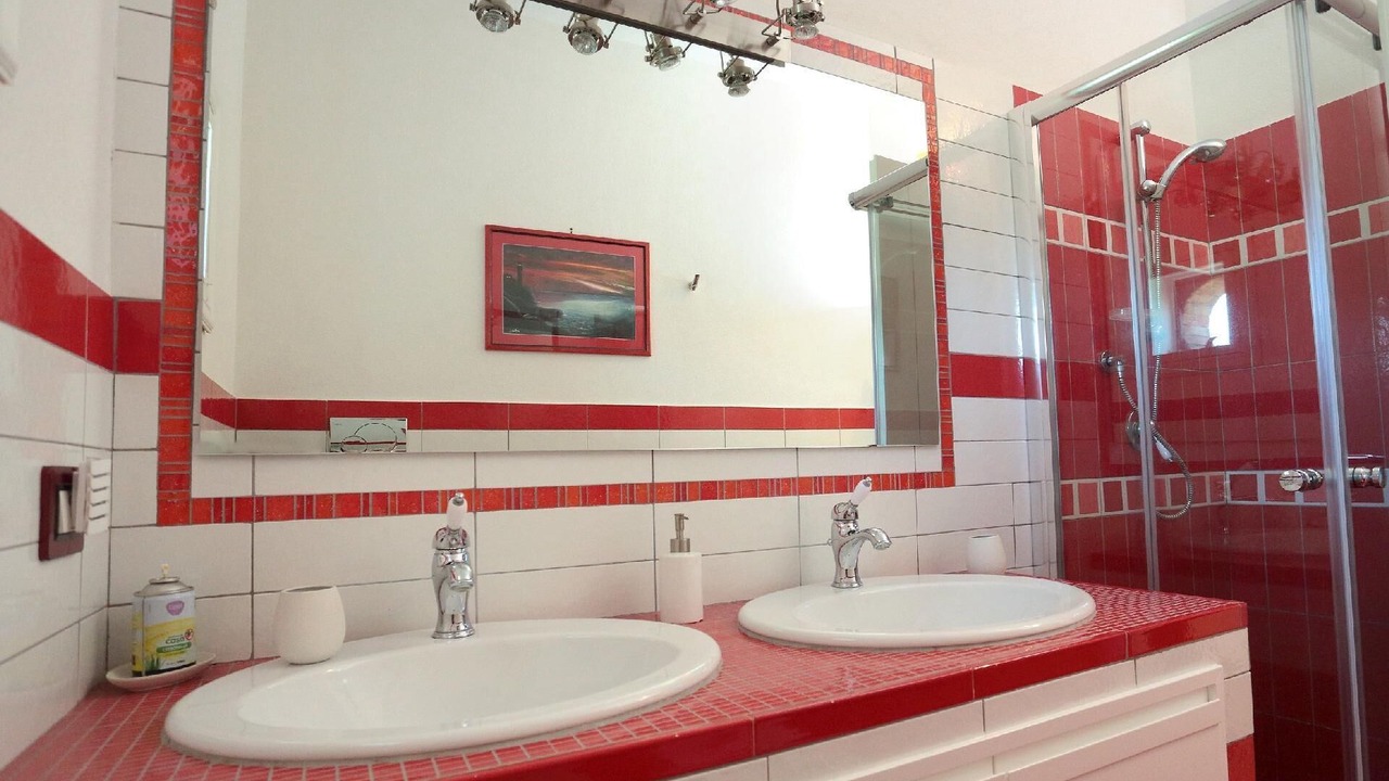 Photo of Bathroom in Calatabiano