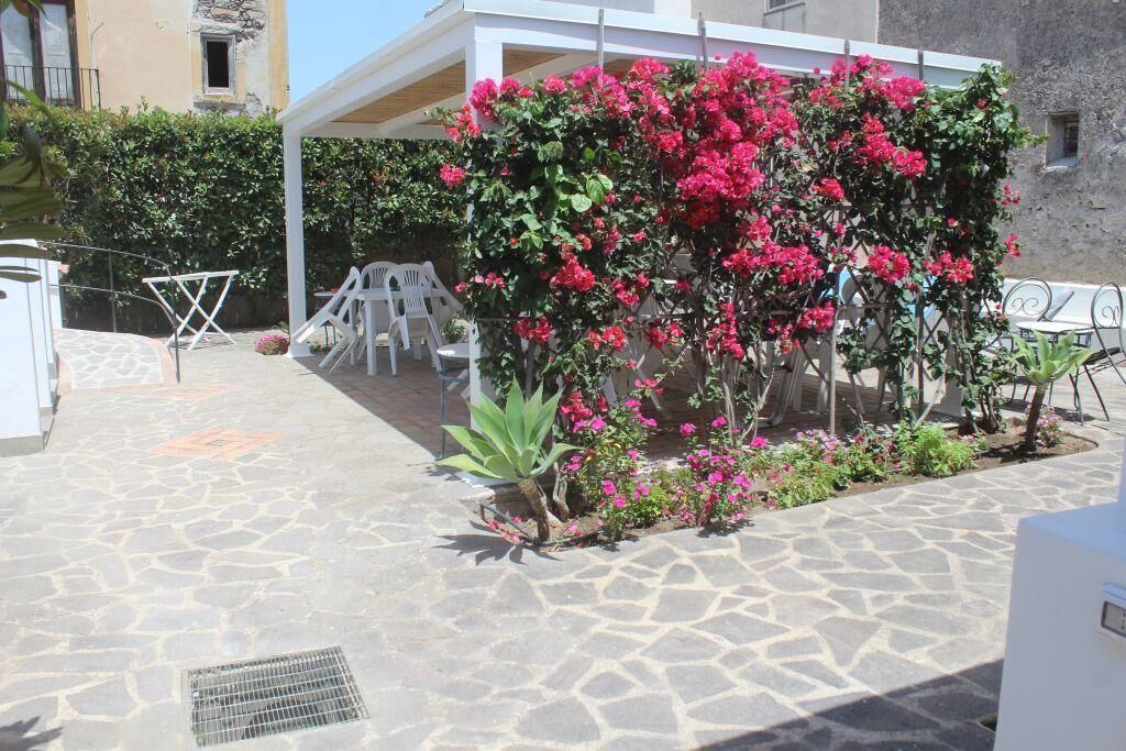 Photo of Patio Balcony in Lipari Historic Centre