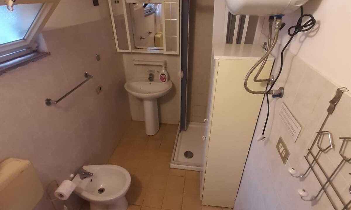 Photo of Bathroom in Archi