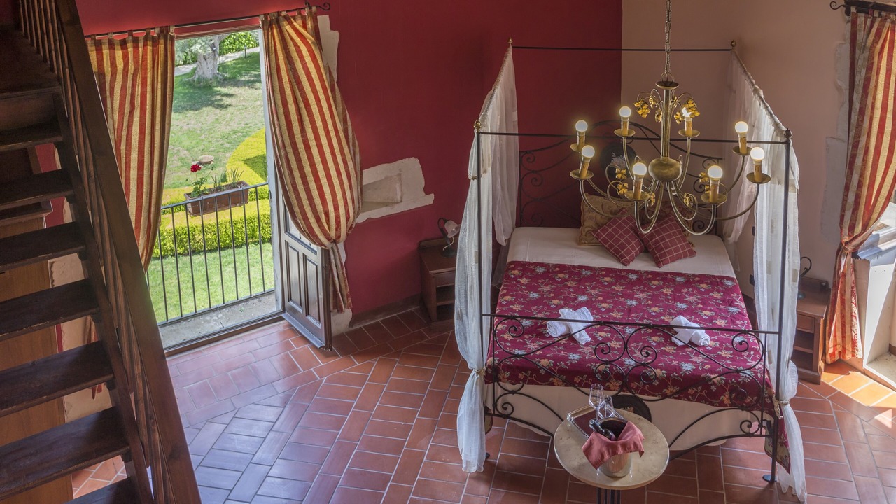Photo of Bedroom in Maeggio