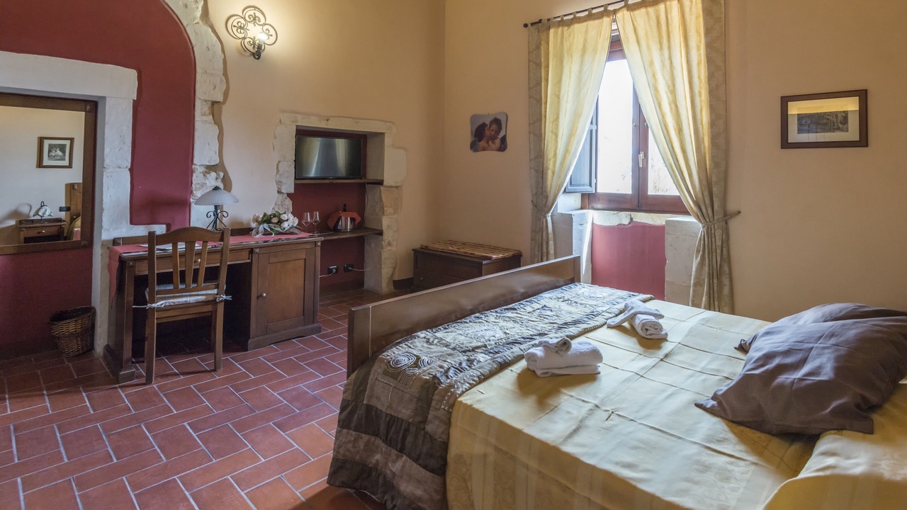 Photo of Bedroom in Maeggio