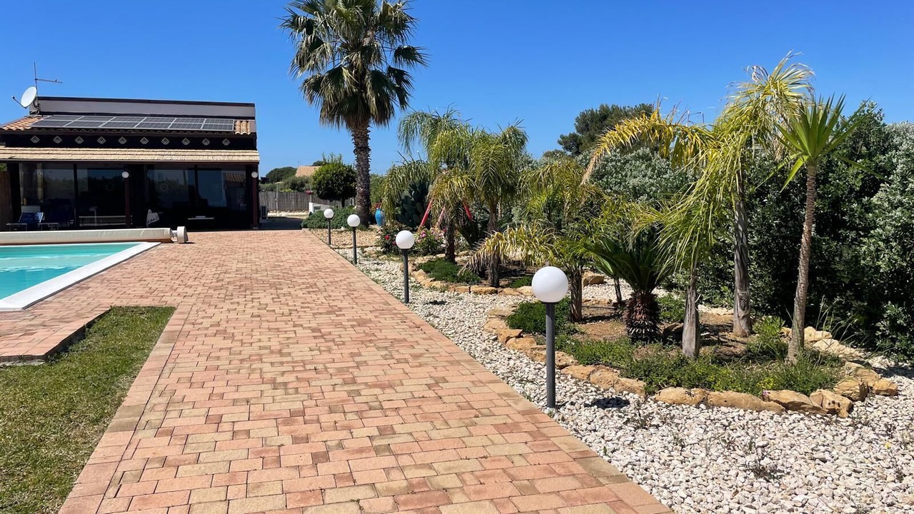 Photo of Outdoor in Pergole