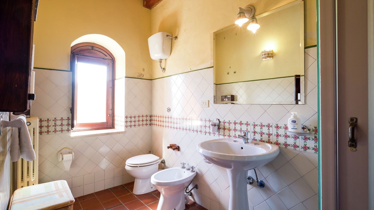 Photo of Bathroom in Landro