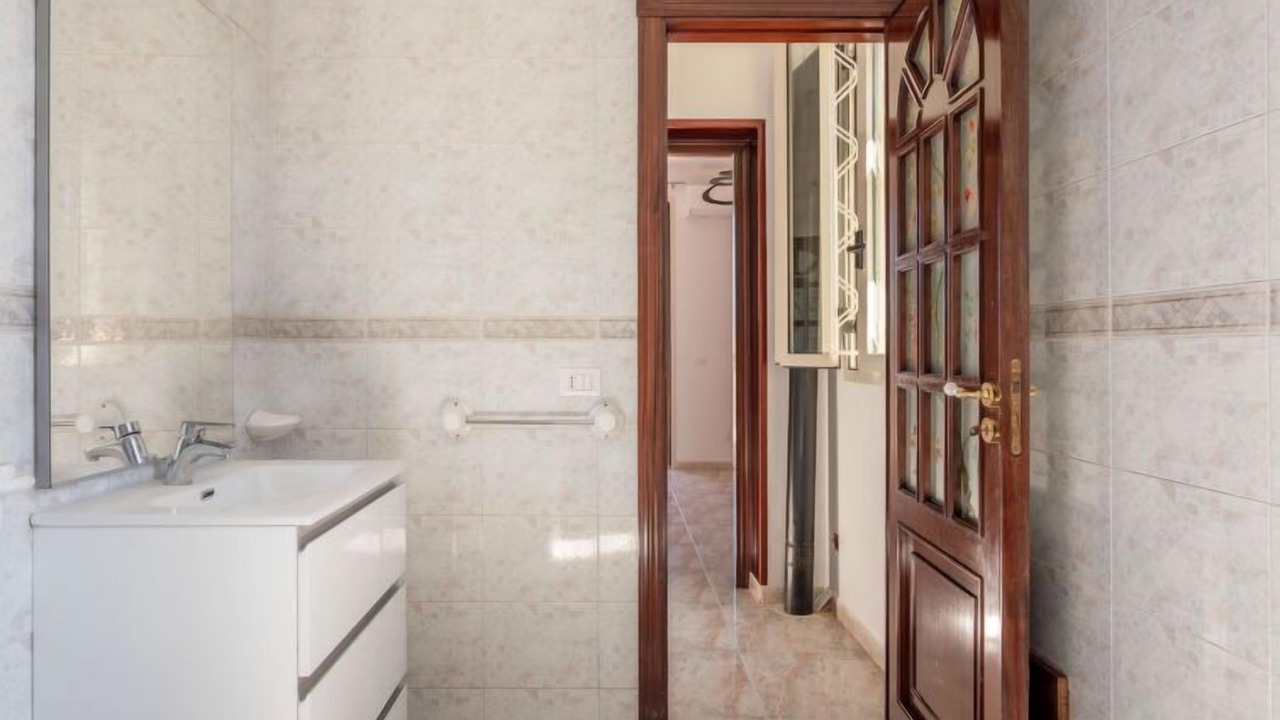 Photo of Bathroom in Misilmeri