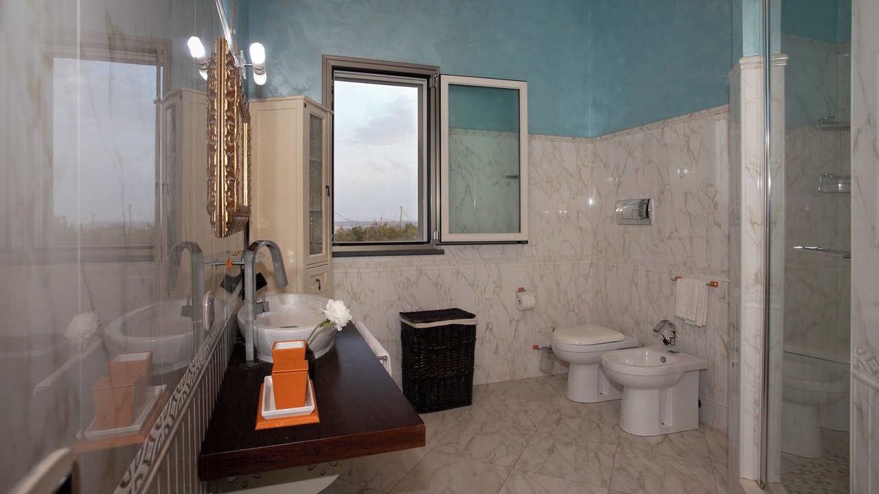 Photo of Bathroom in Gela