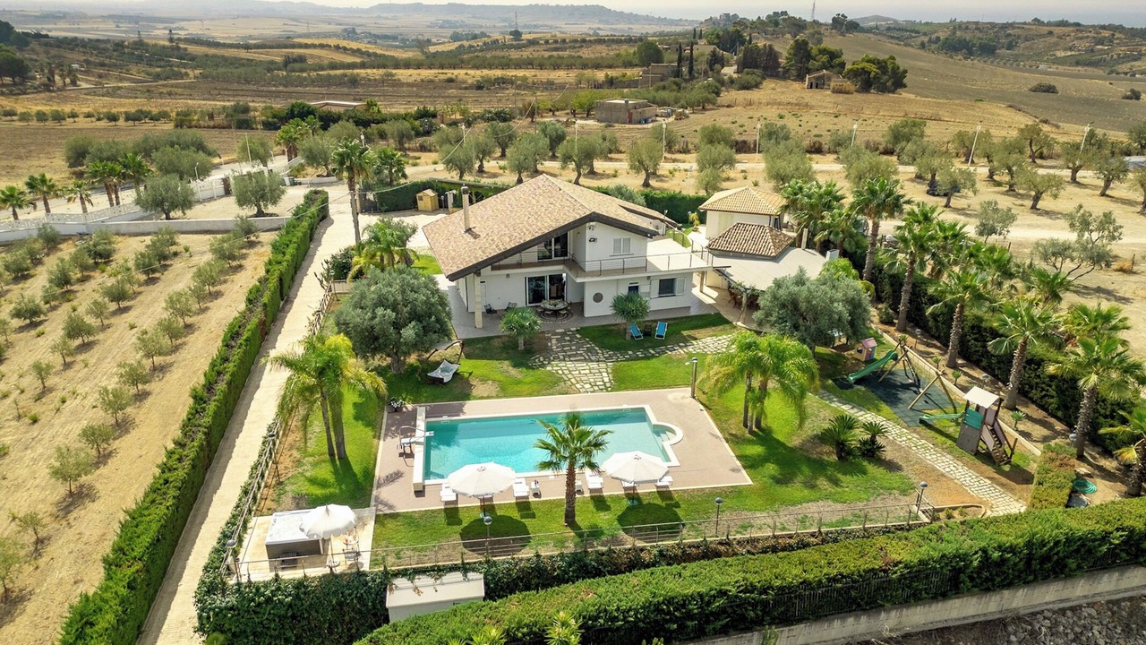 Photo of Outdoor in Gela