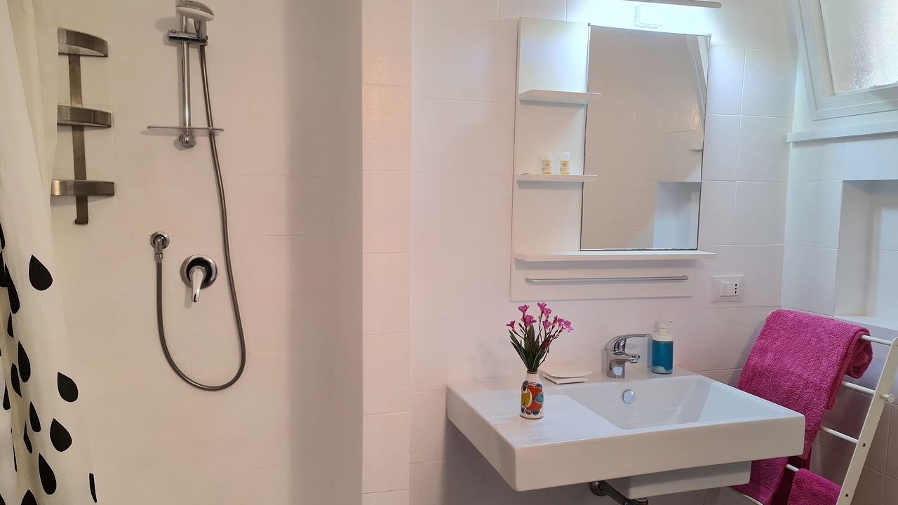 Photo of Bathroom in Torre Colonna-sperone
