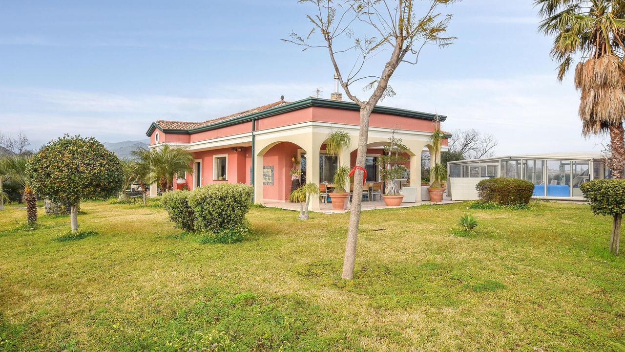 Photo of Outdoor in Calatabiano