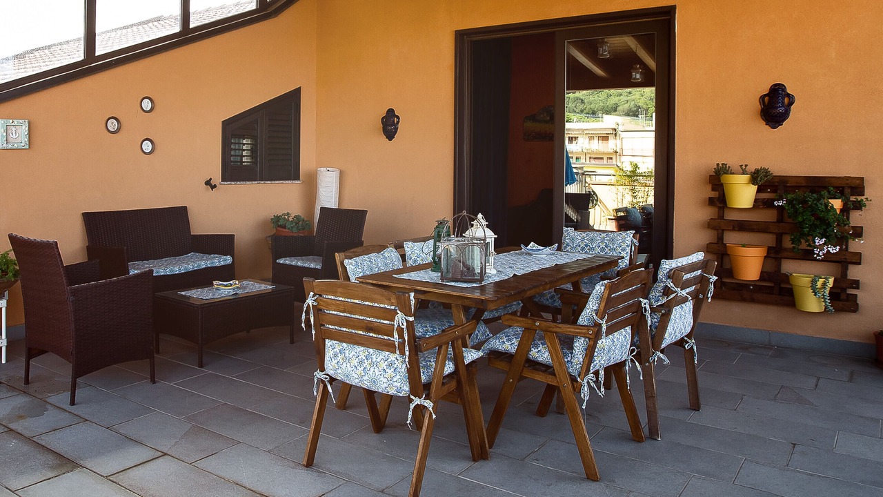Photo of Outdoor in Brolo