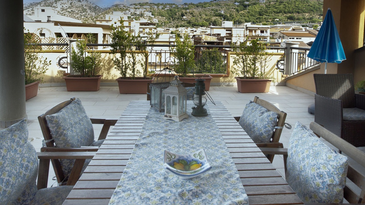 Photo of Outdoor in Brolo