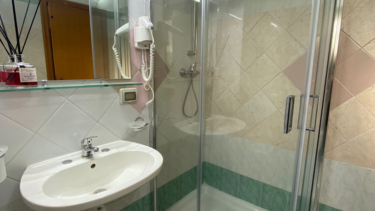 Photo of Bathroom in Riaci