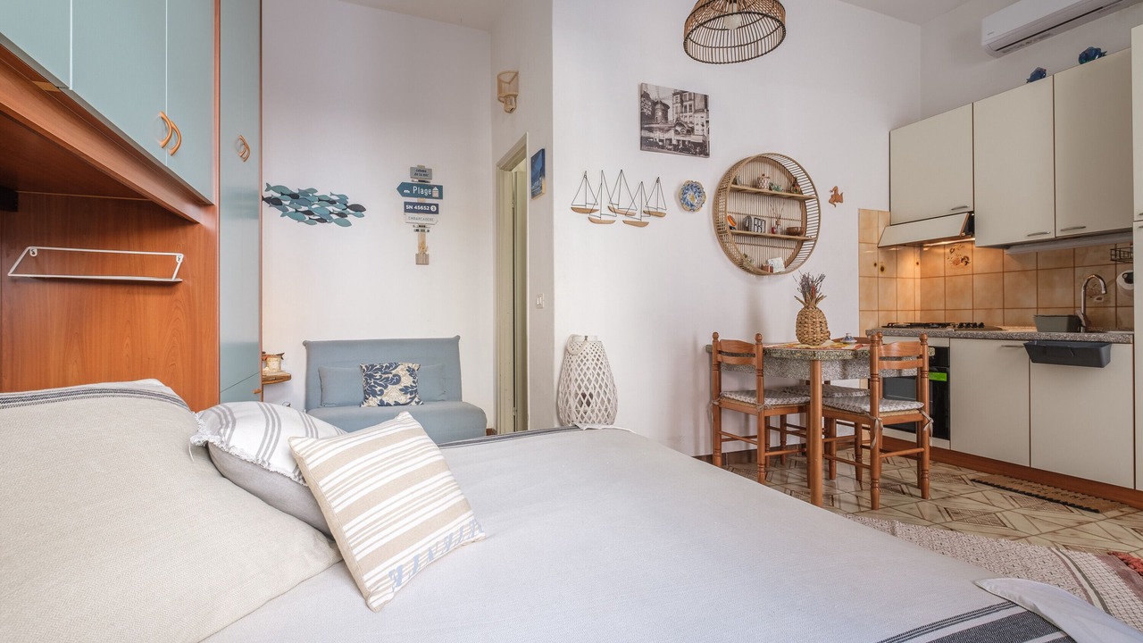 Photo of Bedroom in Oliveri