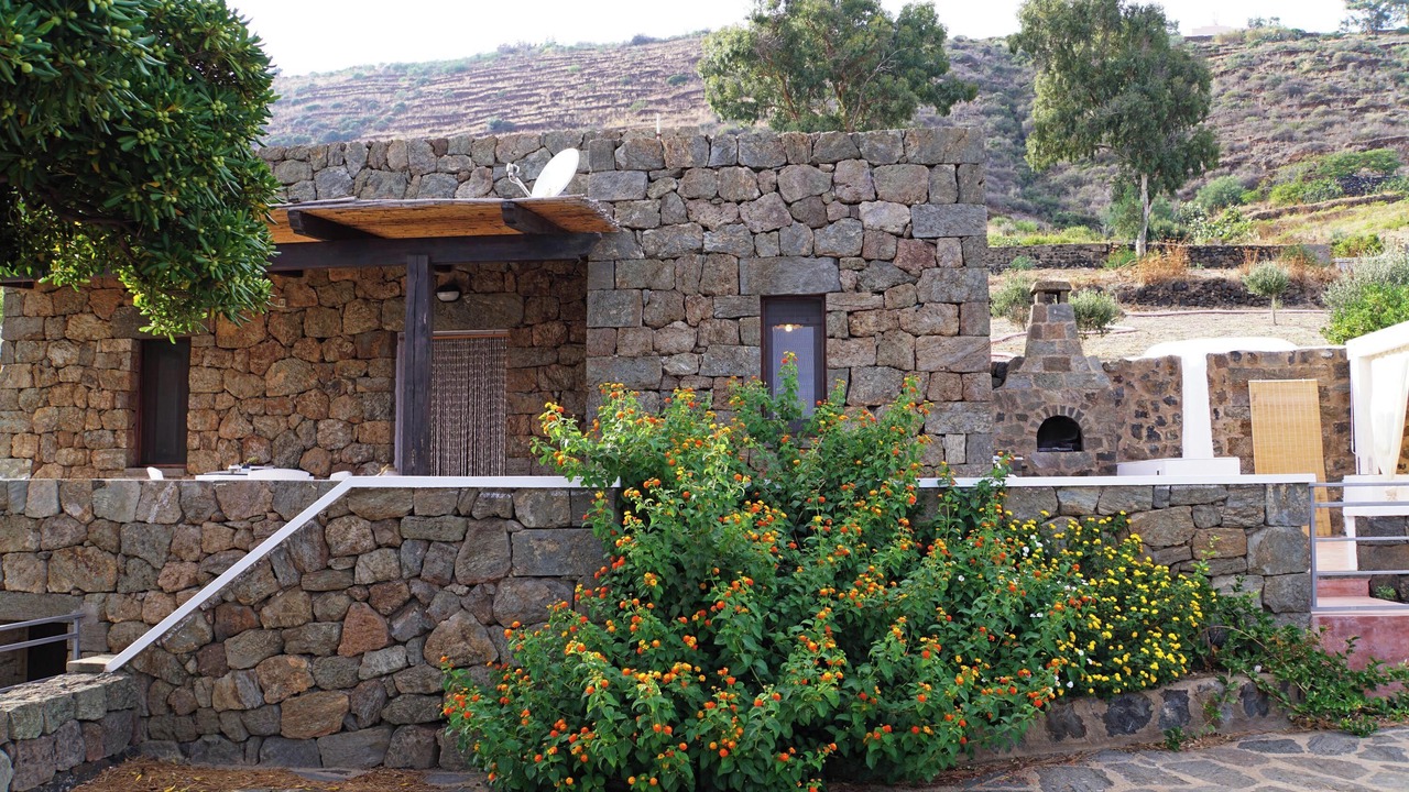 Photo of Outdoor in Martingana