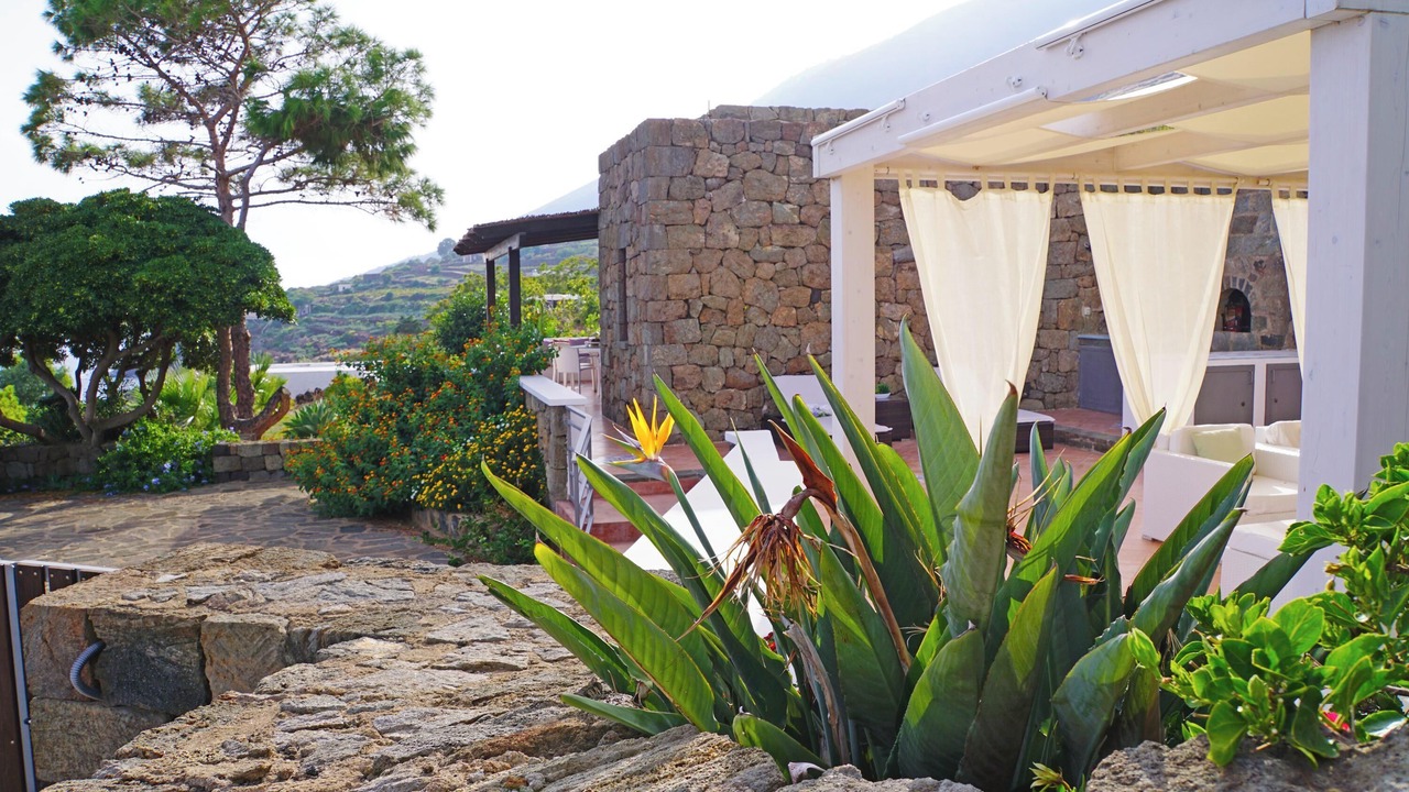 Photo of Outdoor in Martingana